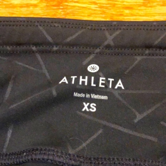 Like New! Athleta black gray crop tights mesh. XS - Picture 8 of 13